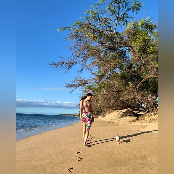 OUT OF OFFICE MEXICO🐬 closet temporarily CLOSED 😎 - Picture 14 of 17